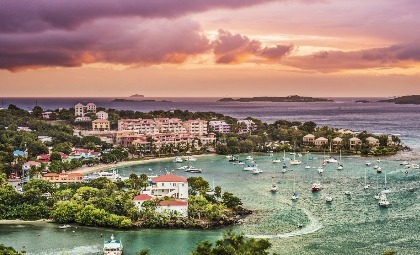 Een haventje bij Antigua, St. John