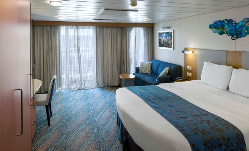 Royal Caribbean buitenhut met balkon D8