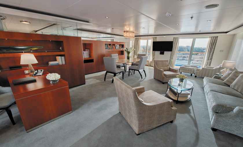 Master Suite Luxe schip Seven Seas Voyager