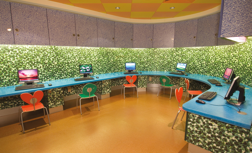 Computerruimte op de Norwegian Jewel van NCL