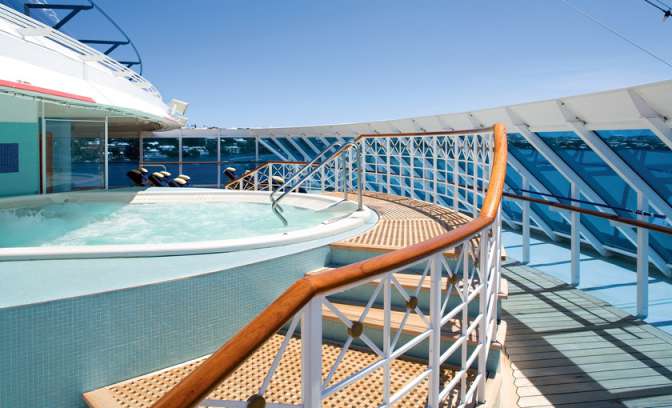 Whirlpool op de Azamara Quest van Azamara club cruises