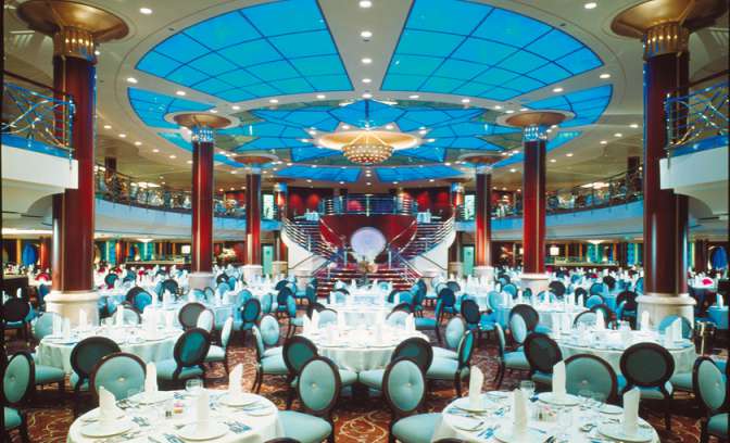 Restaurant aan boord van Celebrity Infinity