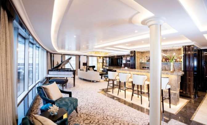 Regent suite seven seas explorer